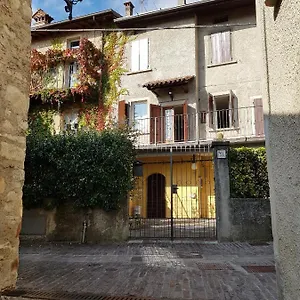 il-cortiletto-gargnano.it-lombardy.com/